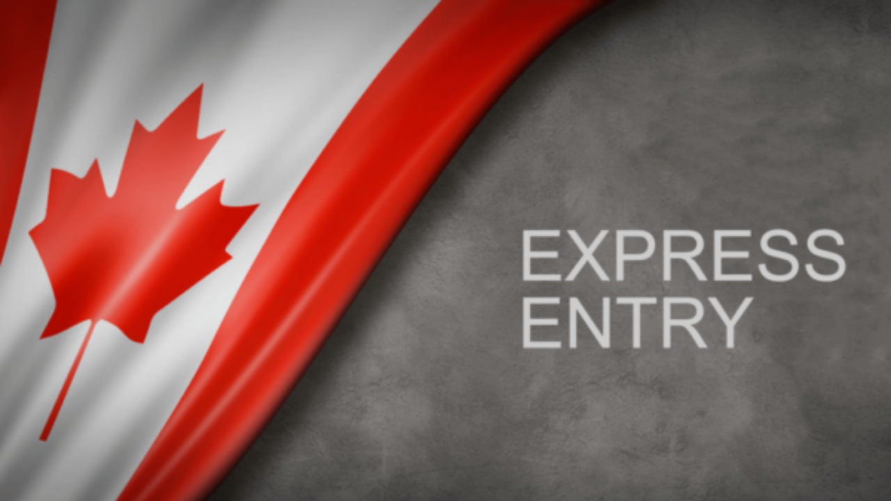 Express Entry Programs Comparison: Federal Skilled Worker vs Canadian Experience Class vs Federal Skilled Trades